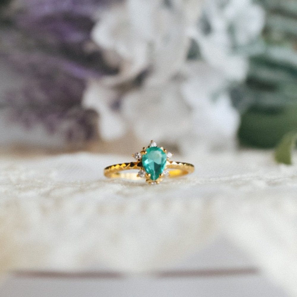 Sterling Silver Genuine Apatite Stone Pear Ring - Picture 8 of 10